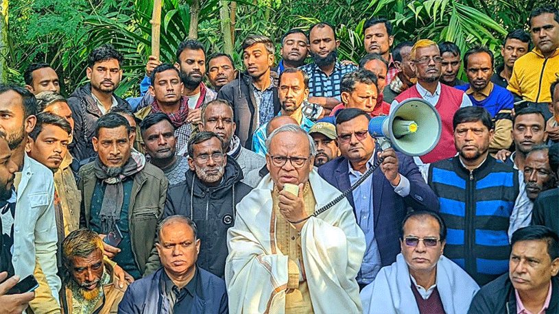 ‘পাচার করা অর্থের নথিপত্র নষ্ট করতেই সচিবালয়ে আগুন’