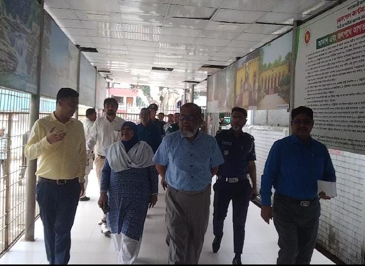 বাংলাদেশ প্রেস কাউন্সিল এর চেয়ারম্যানের বেনাপোল বন্দর পরিদর্শন।