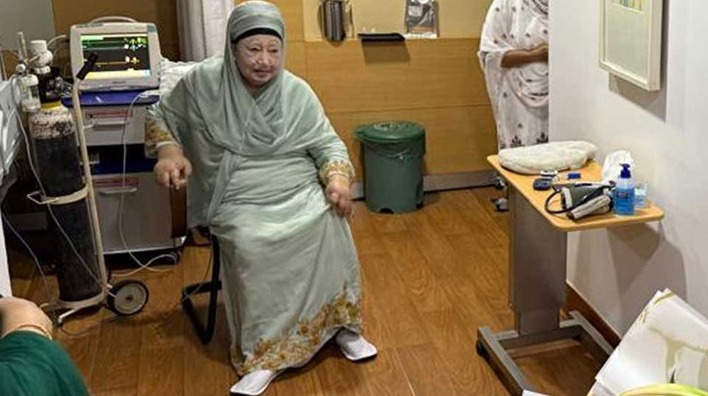 খালেদা জিয়ার শারীরিক অবস্থা ‘সংকটময়’: ফখরুল