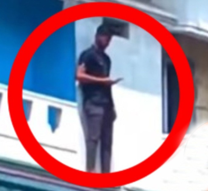 প্রেমিকাকে না পেয়ে আত্মহত্যার চেষ্টা, ফায়ার সার্ভিসের তৎপরতায় রক্ষা