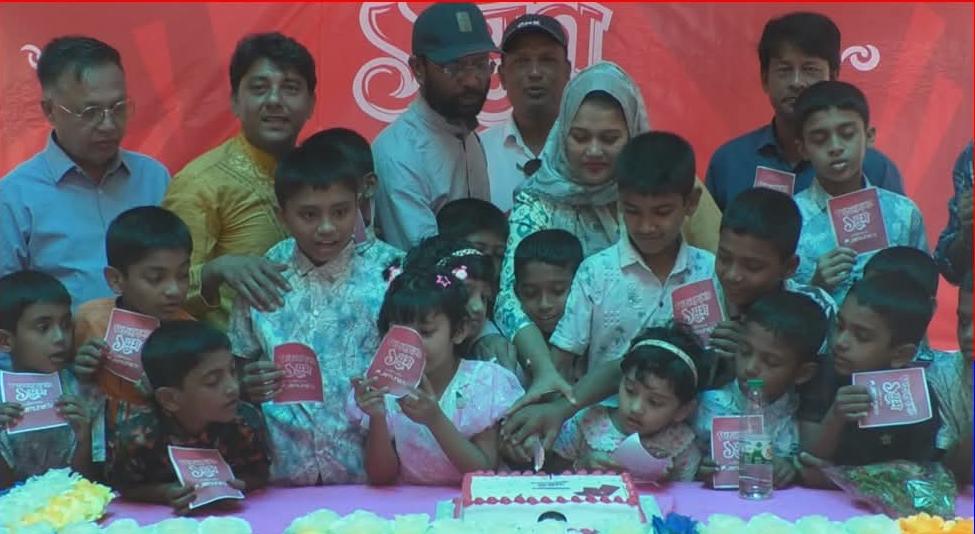 ভালোবাসার একযুগ এতিম শিশু ওভ্যানচালকদের পাশে যমুনা টেলিভিশন