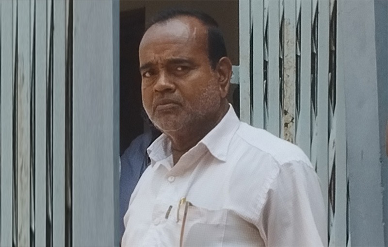 সাতক্ষীরার চম্পাফুল স্কুলে স্বপন ঘোষের নিয়োগের বৈধ্যতা নিয়ে নানান প্রশ্ন; ২৮ বছর যাবৎ তুলছেন বেতন-ভাতা