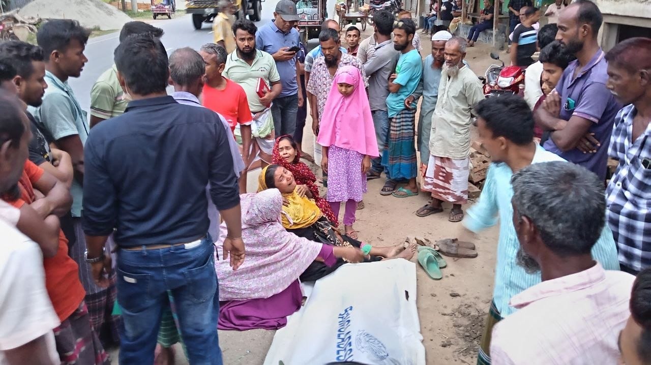 ঘোড়াঘাটে ভটভটির ধাক্কায় অটোরিকশা যাত্রী নিহত