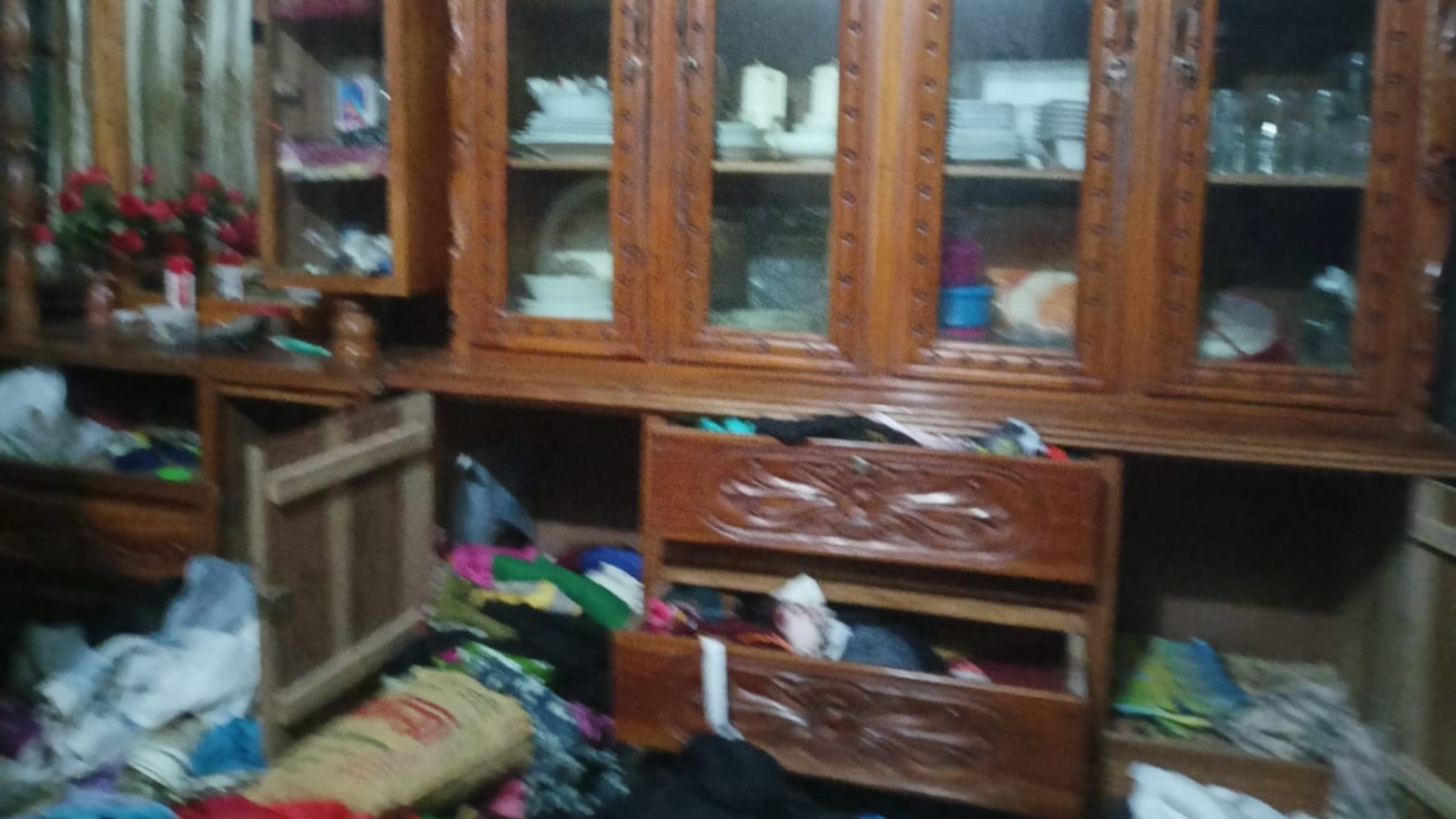 ঘোড়াঘাটে বৃদ্ধাকে হাত-পা বেঁধে শ্বাসরোধে হত্যা, স্বর্ণ ও নগদ টাকা লুট