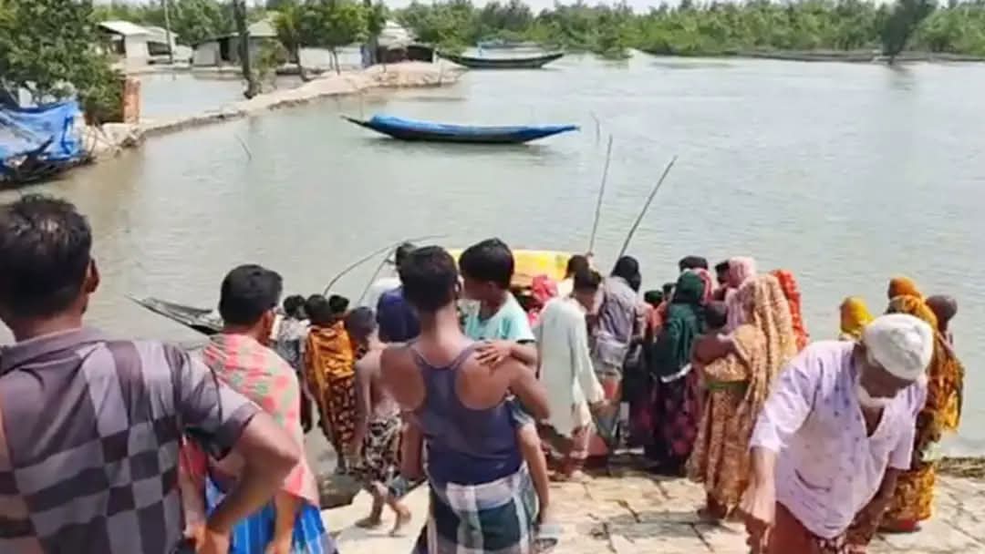 সাতক্ষীরায় ট্রেইনি রিক্রুট কনস্টেবল পদে চাকরি পেল ৩৭ জন