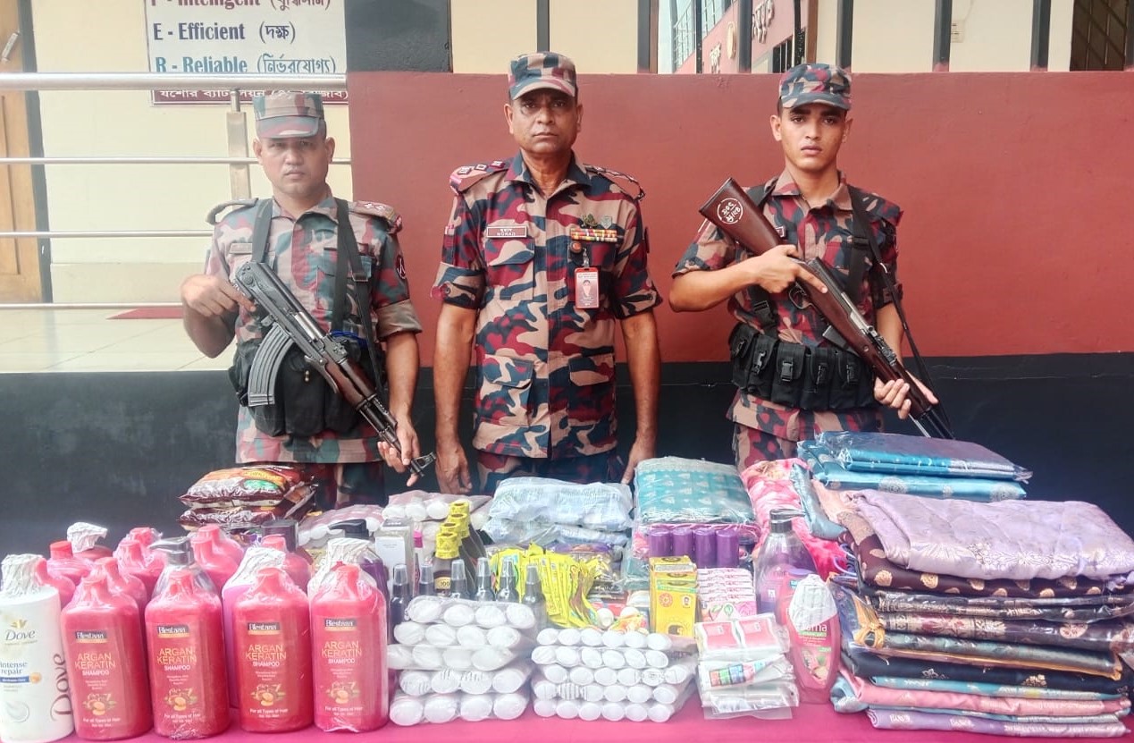 যশোর ব্যাটালিয়ন ৪৯ বিজিবির অভিযানে নেশা জাতীয় সিরাপ ও ভারতীয় পণ্য আটক।