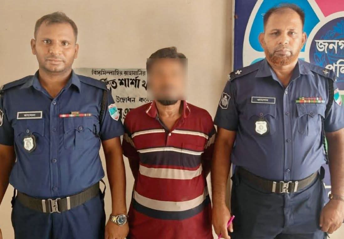 শার্শায় পুত্রবধূকে ধর্ষণের অভিযোগে শ্বশুর গ্রেফতার।