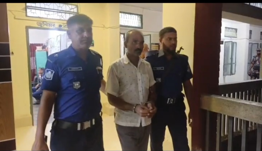যশোরের শার্শায় ৪ বছরের শিশুকে ধর্ষনের চেষ্টা,ধর্ষণকারী আটক।