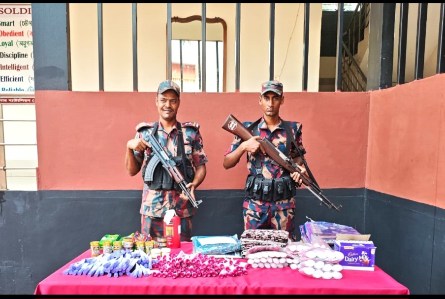 যশোর ব্যাটালিয়ন ৪৯ বিজিবির অভিযানে ভারতীয় পণ্য আটক।