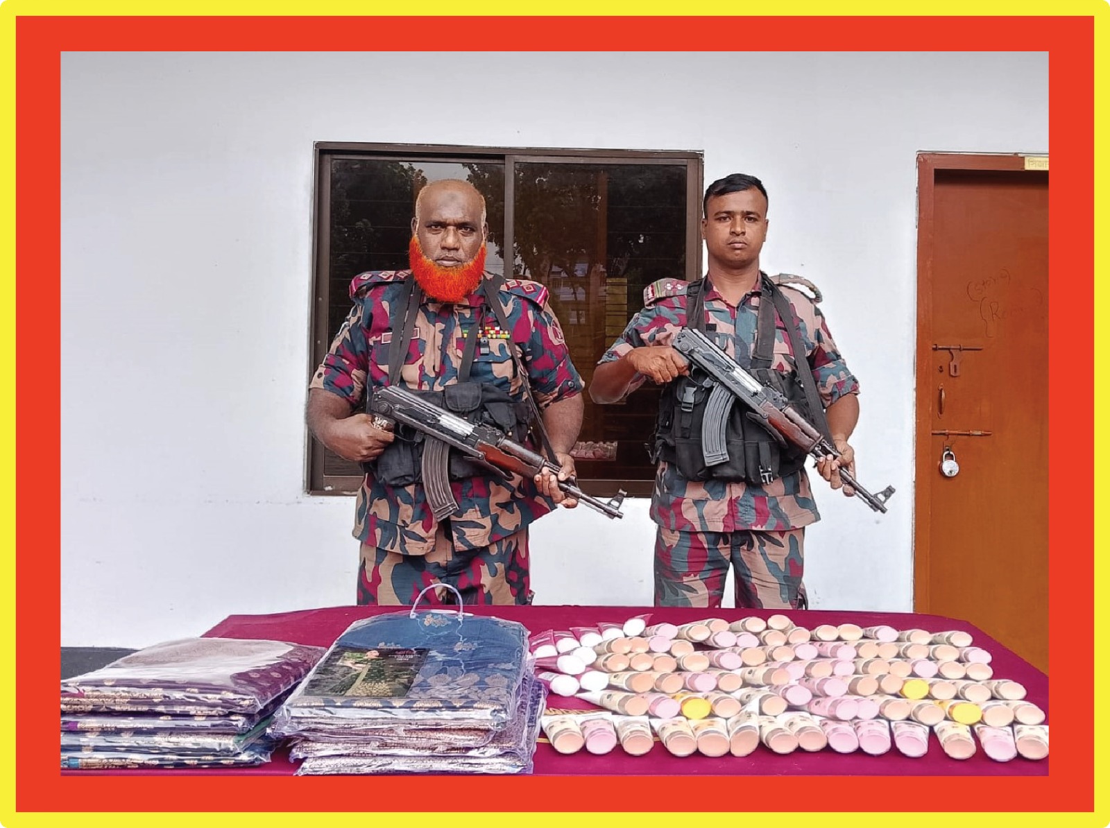 যশোর ব্যাটালিয়ন ৪৯ বিজিবির দায়িত্বপূর্ণ এলাকা থেকে ভারতীয় পণ্য আটক।