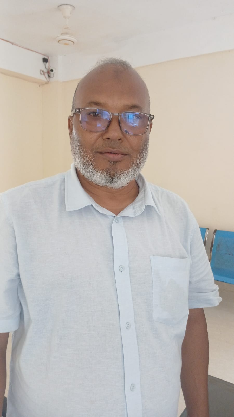 ভারতে যাওয়ার সময় বেনাপোল ইমিগ্রেশনে আওয়ামীলীগ নেতা আটক।