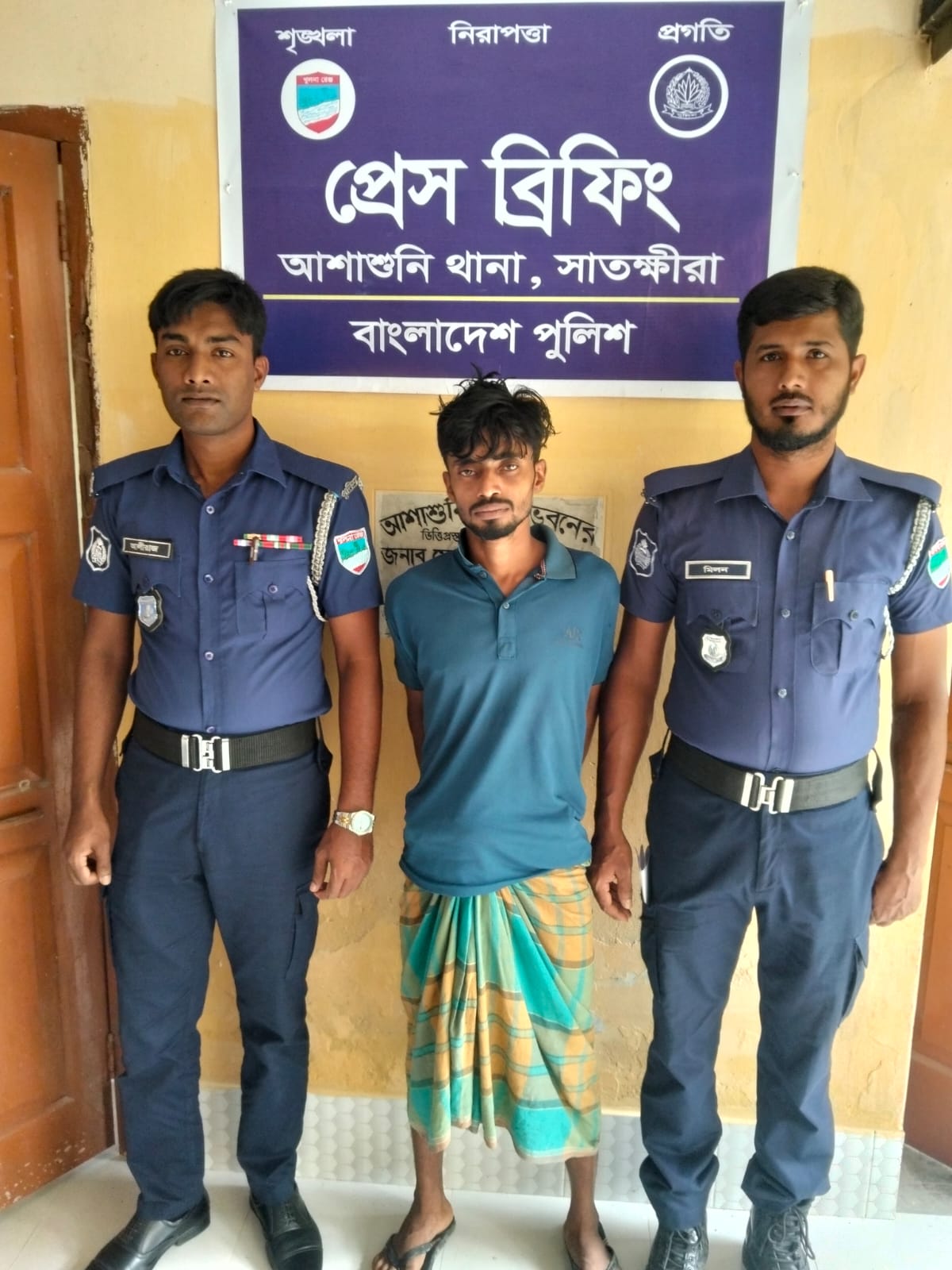 মুচলেকার দু’দিন পর আবারও আটক ইউনুছ