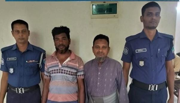 দেবহাটায় ওয়াহেদুজ্জামানকে ধর্ম অবমানানার অভিযোগে পিটিয়ে হত্যা